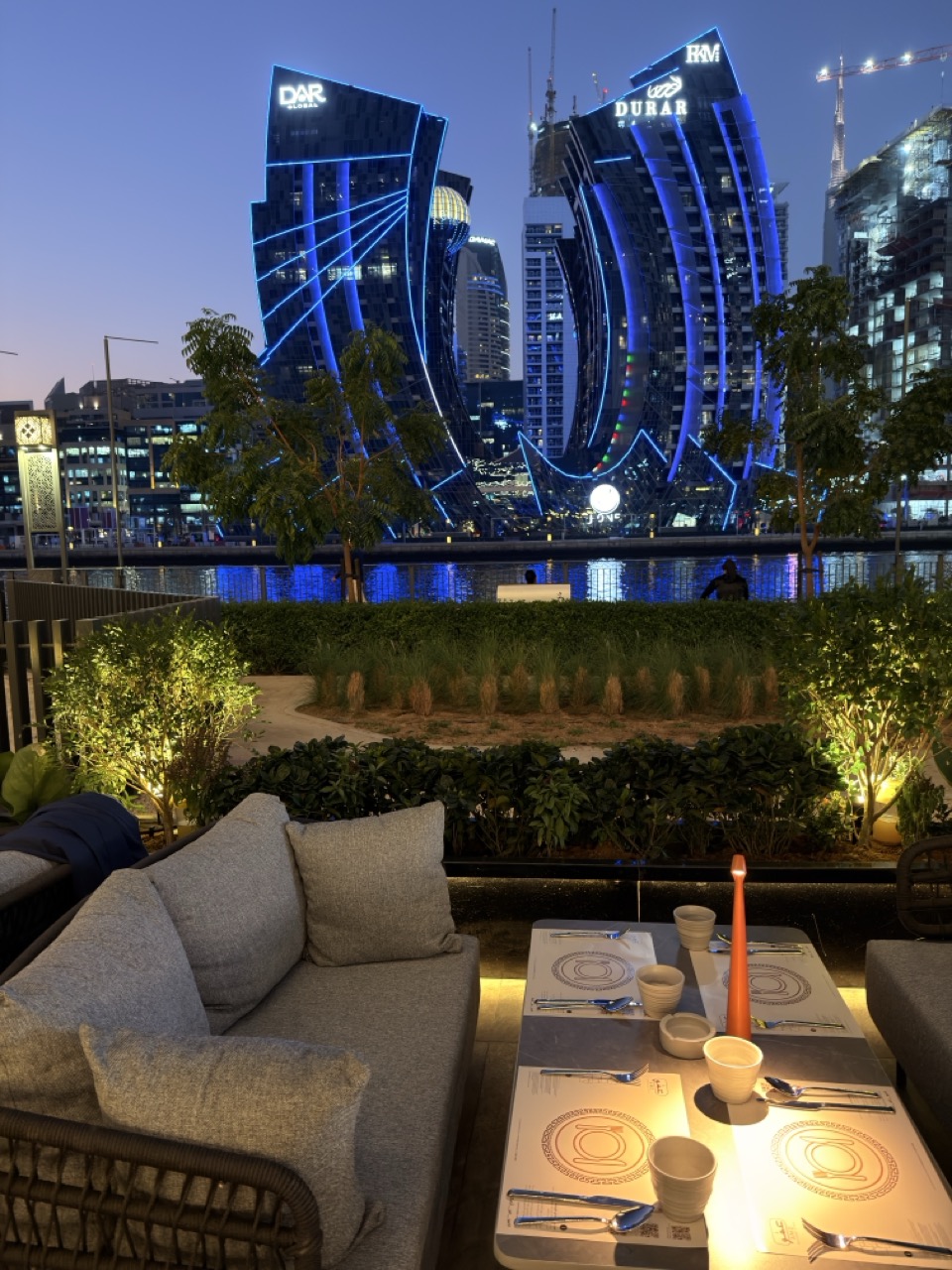 AMOO Outdoor Seating